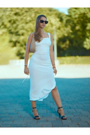 Robe Inaya