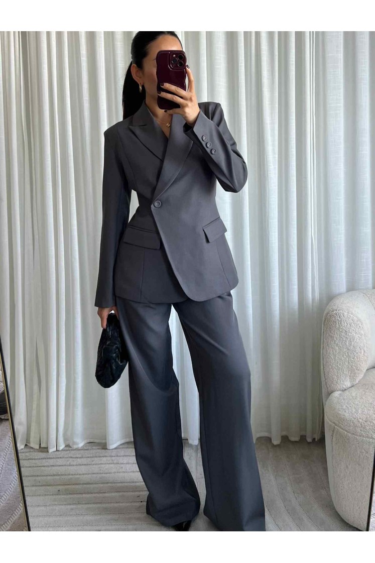 Tailleur Mira