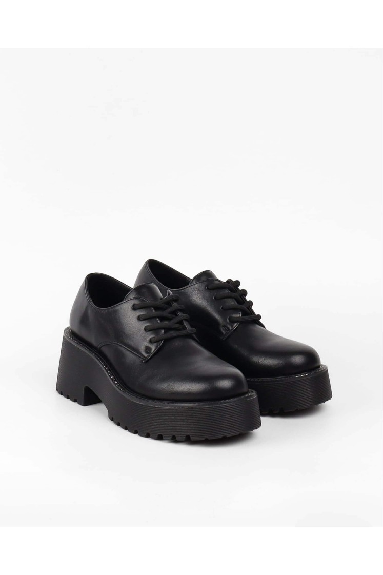 Lusia Moccasins