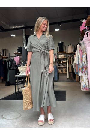 Robe Kaki