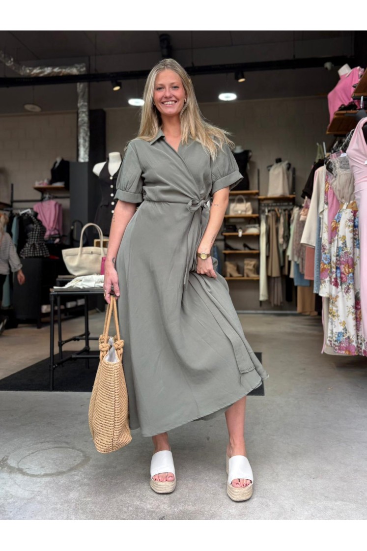 Robe Kaki
