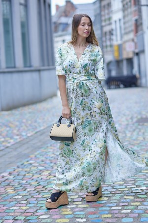 Robe Alina